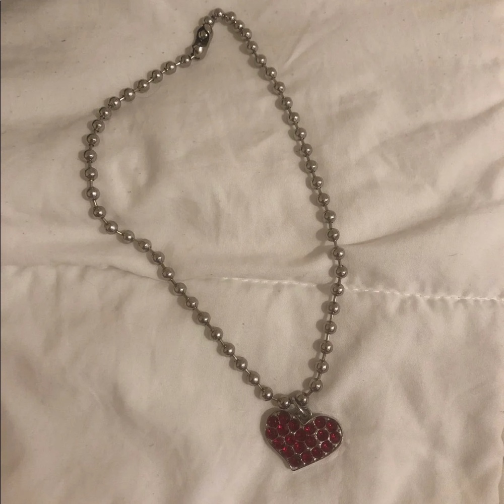 Red heart rhinestone necklace